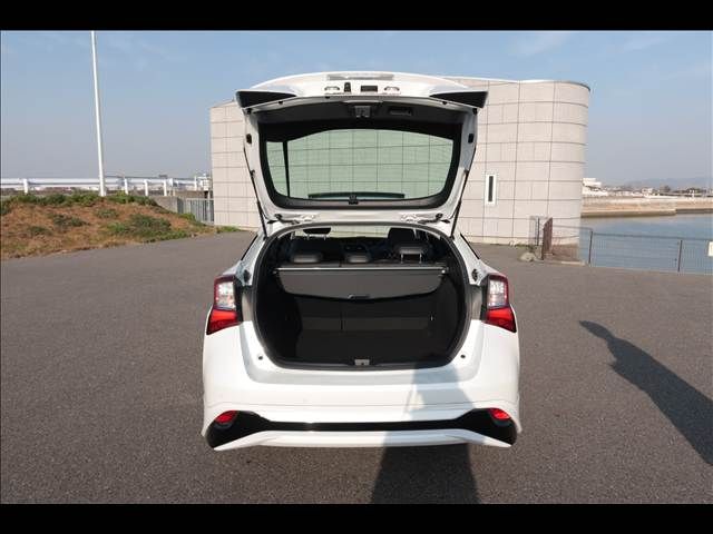 TOYOTA PRIUS 2021 Image 31