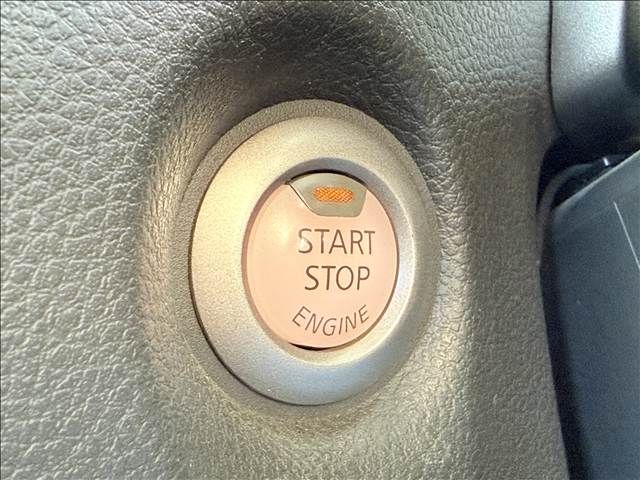 NISSAN CUBE 2012 Image 31