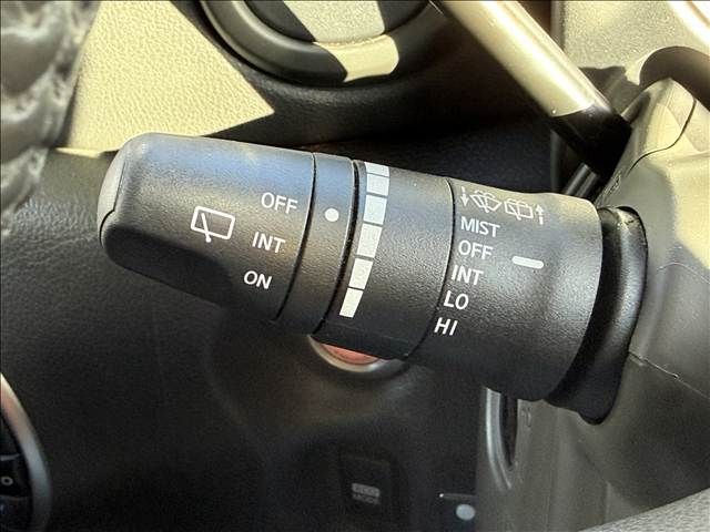 NISSAN CUBE 2012 Image 31