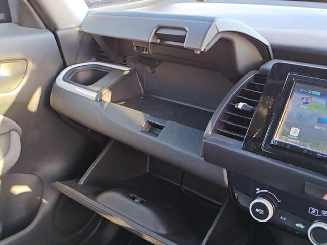 HONDA FIT E:HEV 2020 Image 31