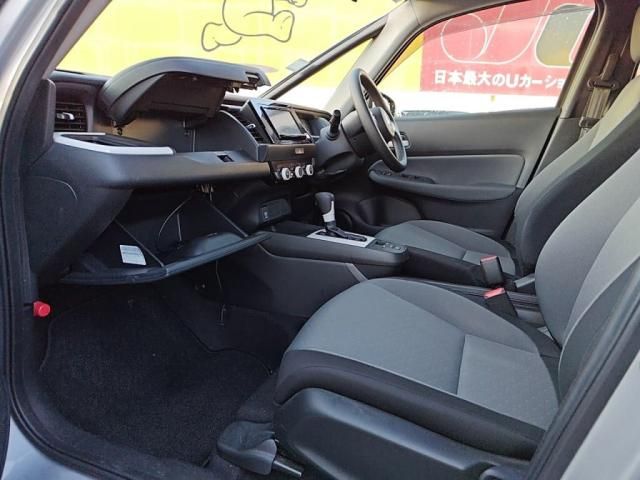 HONDA FIT E:HEV 2020 Image 31