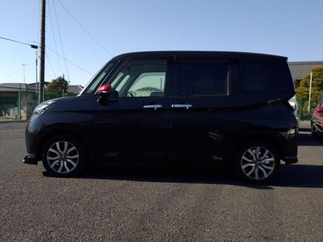 TOYOTA TANK 2018 Image 31