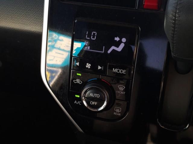 TOYOTA TANK 2018 Image 31