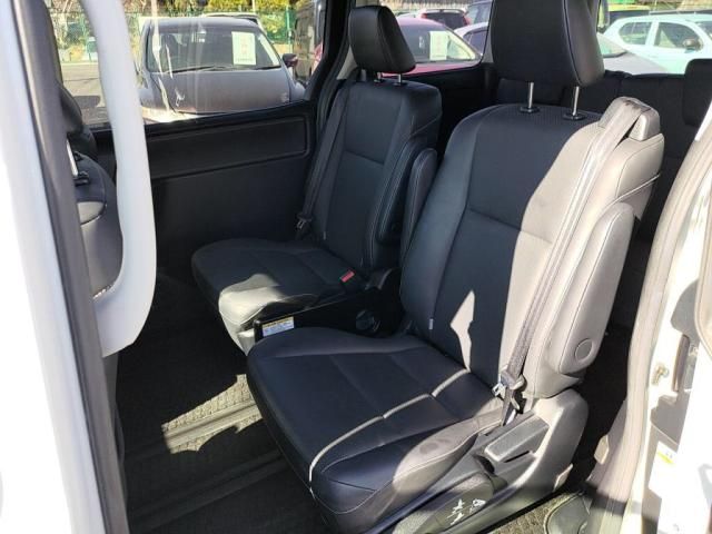 TOYOTA ESQUIRE 2016 Image 31