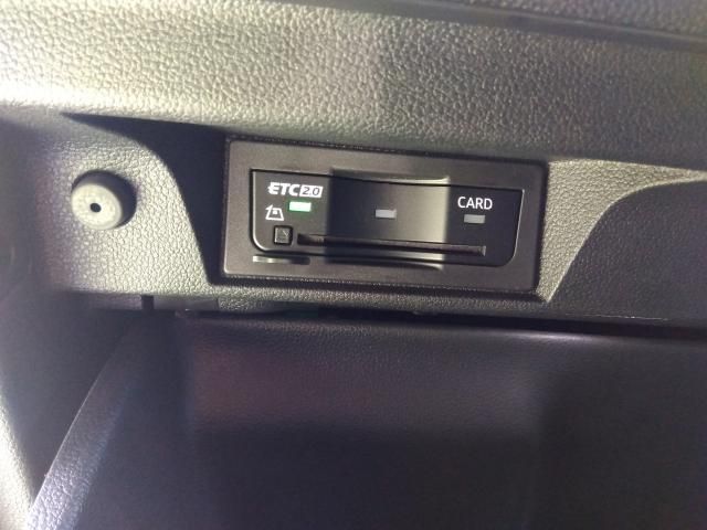 VOLKSWAGEN GOLF R 2023 Image 31