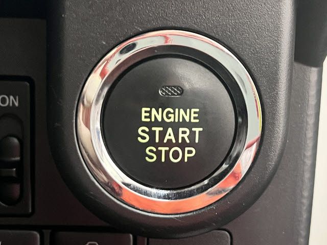 TOYOTA TANK 2016 Image 31