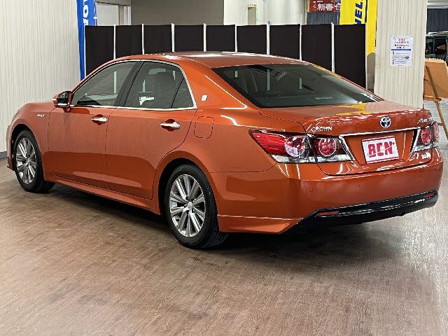 TOYOTA CROWN SEDAN HYBRID 2016 Image 31