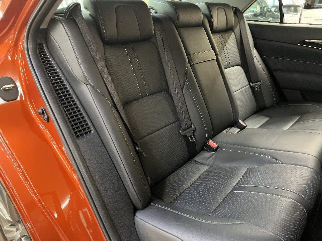 TOYOTA CROWN SEDAN HYBRID 2016 Image 31