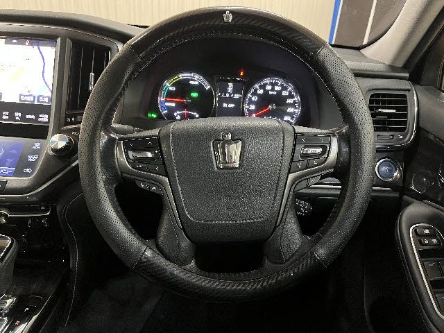 TOYOTA CROWN SEDAN HYBRID 2016 Image 31