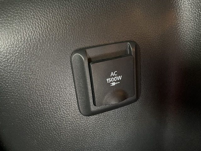 MITSUBISHI ECLIPSE CROSS PHEV 2023 Image 31