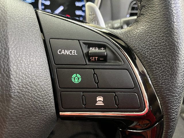 MITSUBISHI ECLIPSE CROSS PHEV 2023 Image 31