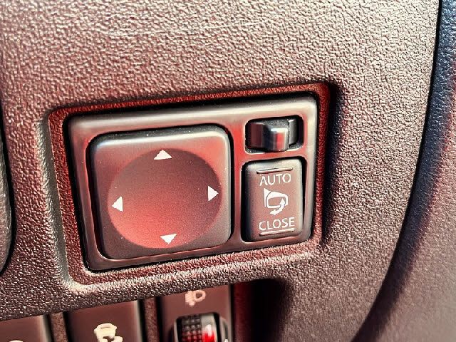 NISSAN MARCH 2015 Image 31