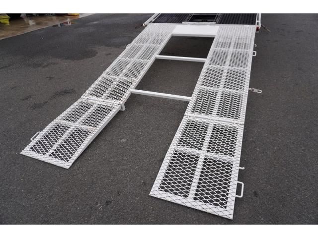 ISUZU ELF 2013 Image 31