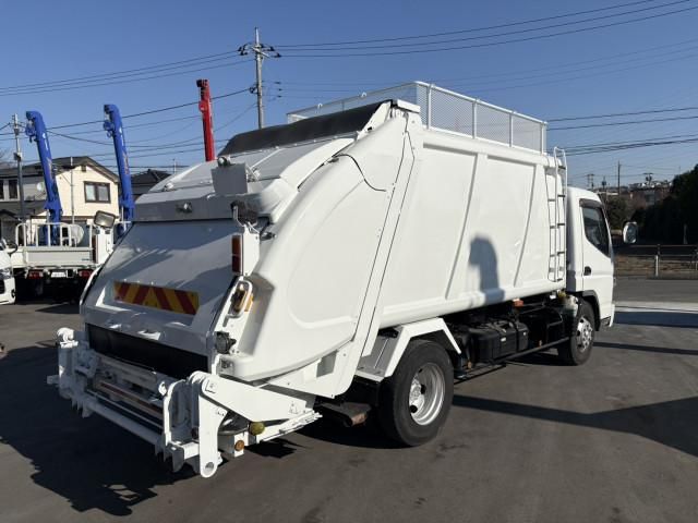 MITSUBISHI CANTER 2015 Image 31