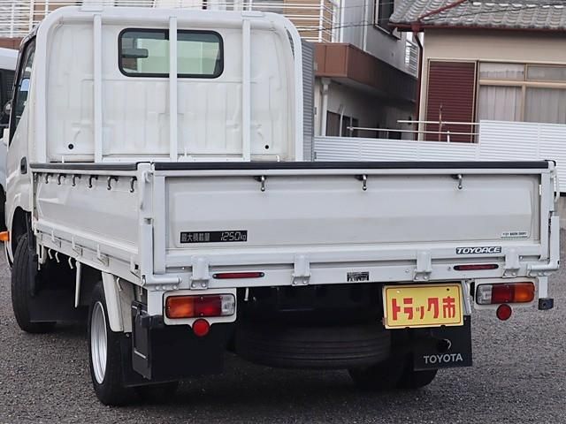 TOYOTA TOYOACE 2016 Image 31