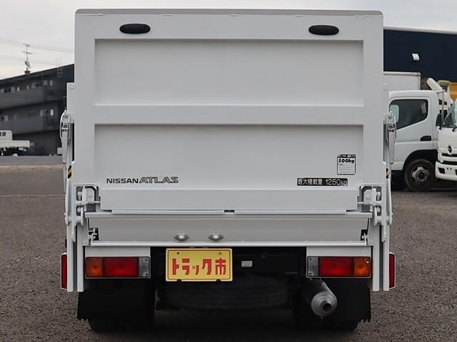 NISSAN ATLAS 2017 Image 31