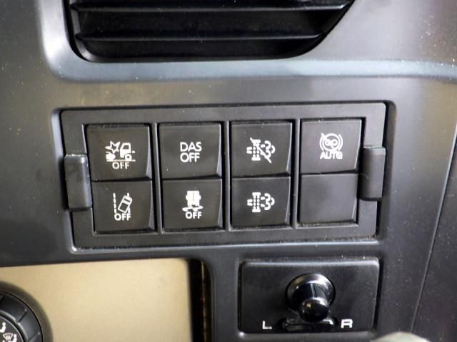 NISSAN DIESEL QUON 2019 Image 31