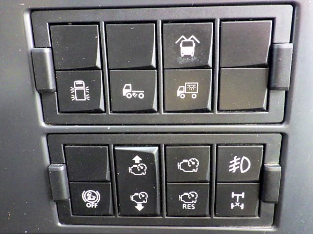 NISSAN DIESEL QUON 2019 Image 31