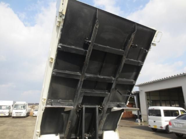 ISUZU ELF 2023 Image 31