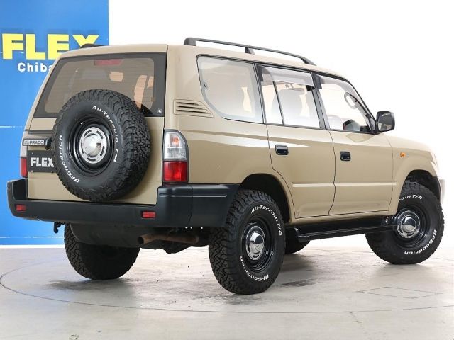 TOYOTA LANDCRUISER PRADO 2000 Image 31