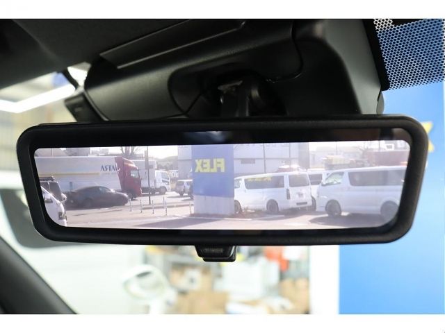 TOYOTA HIACE VAN 2WD 2021 Image 31