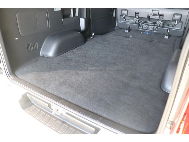 TOYOTA HIACE VAN 2WD 2021 Image 31