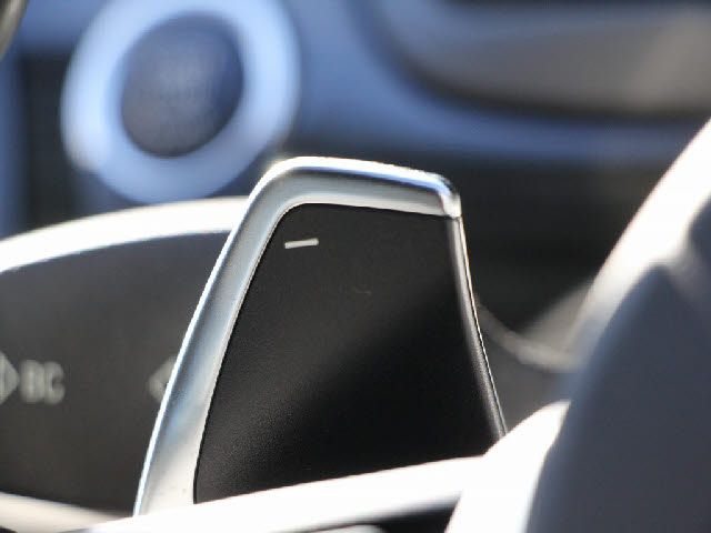 BMW 5SERIES SEDAN 2016 Image 31