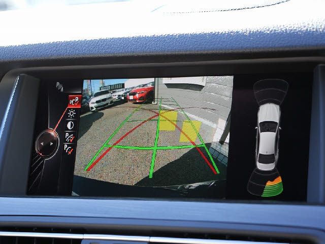 BMW 5SERIES SEDAN 2016 Image 31