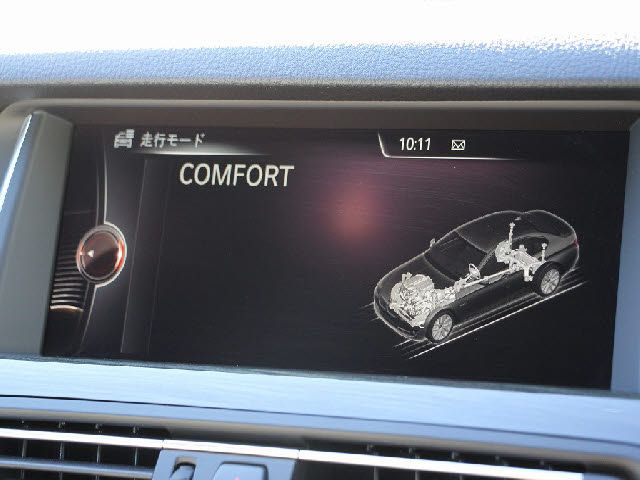 BMW 5SERIES SEDAN 2016 Image 31