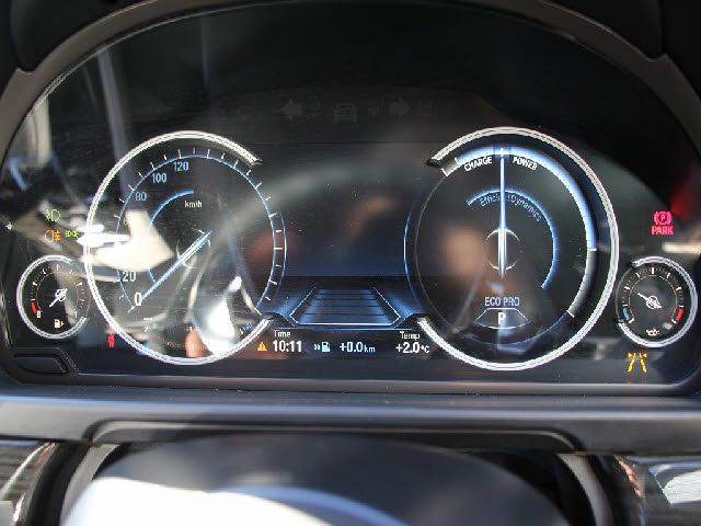 BMW 5SERIES SEDAN 2016 Image 31