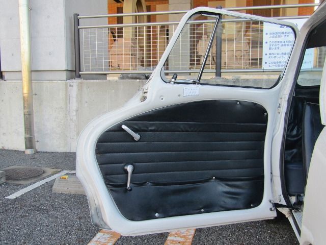 SUBARU 360 1969 Image 31