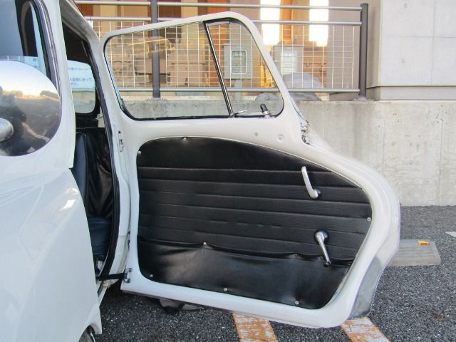 SUBARU 360 1969 Image 31