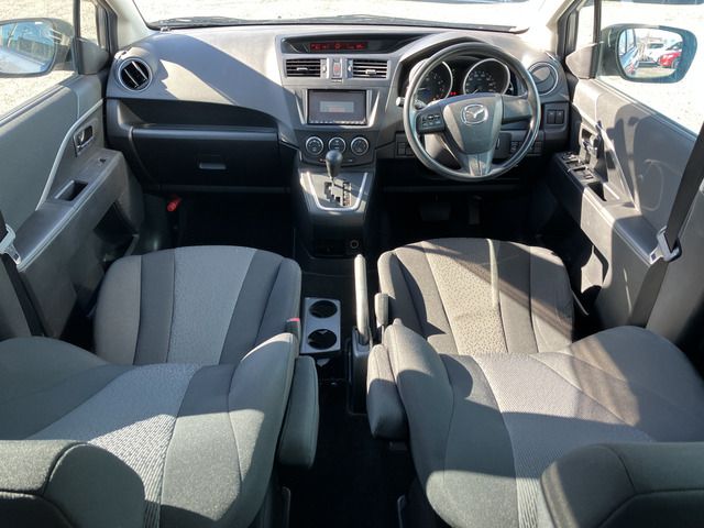 MAZDA PREMACY 2010 Image 31