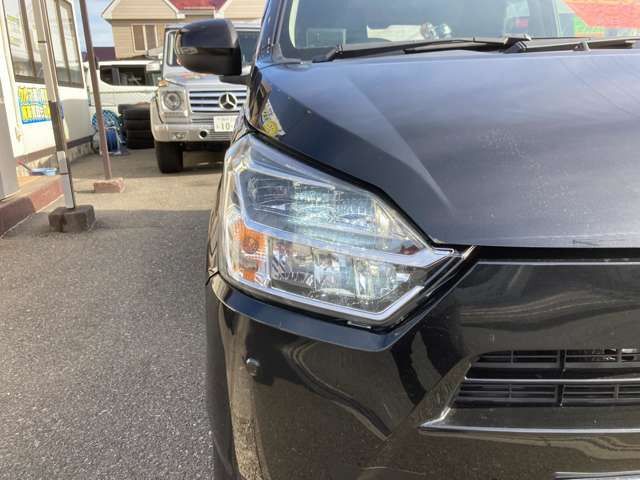 DAIHATSU MIRA E:S 4WD 2018 Image 31