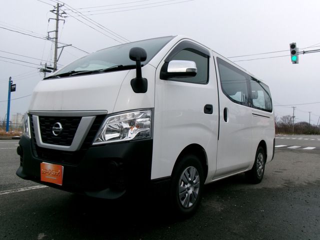 NISSAN NV350 CARAVAN 4WD 2018 Image 31