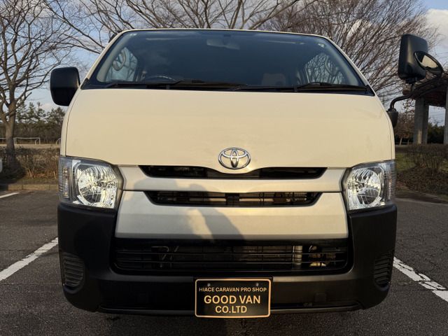TOYOTA HIACE VAN 4WD 2011 Image 31