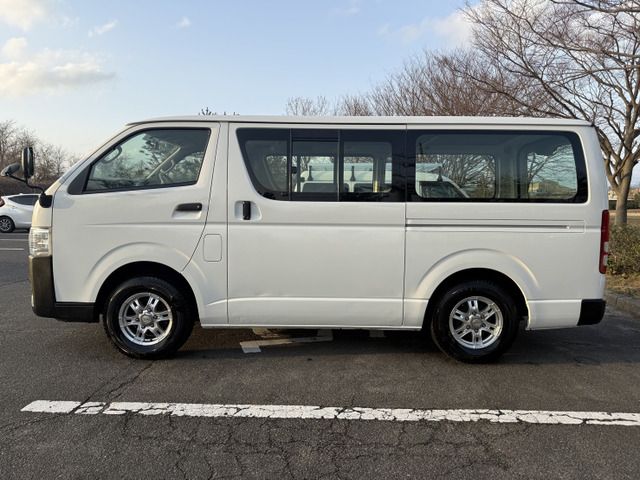 TOYOTA HIACE VAN 4WD 2011 Image 31