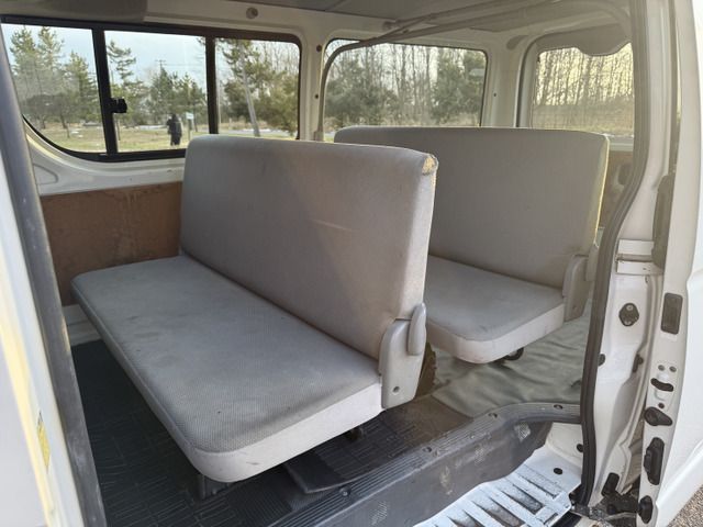 TOYOTA HIACE VAN 4WD 2011 Image 31