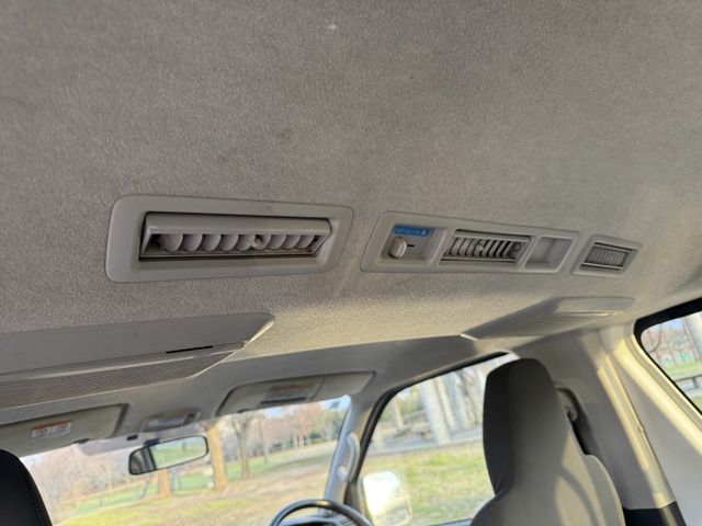 TOYOTA HIACE VAN 4WD 2011 Image 31