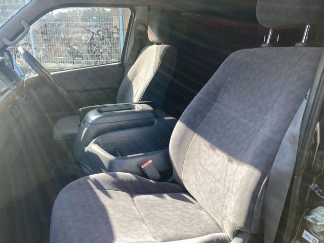 TOYOTA HIACE WAGON 2009 Image 31