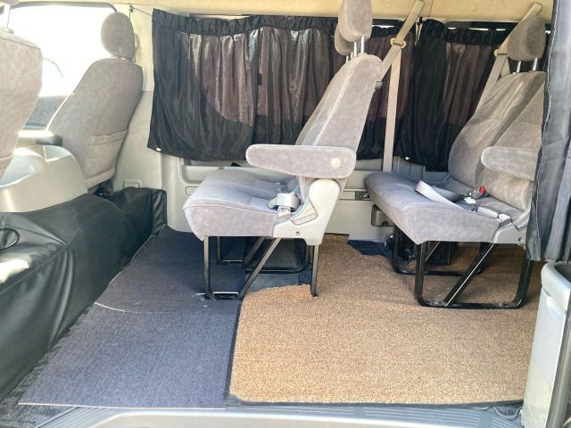 TOYOTA HIACE WAGON 2009 Image 31