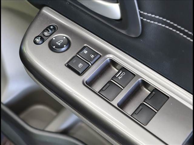 HONDA FREED HYBRID 2017 Image 31