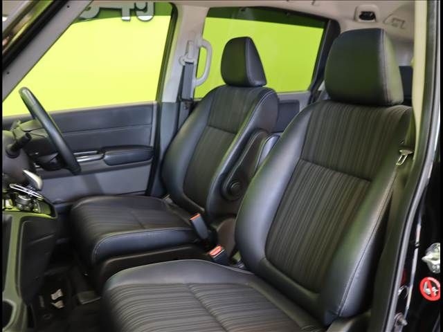 HONDA FREED HYBRID 2017 Image 31