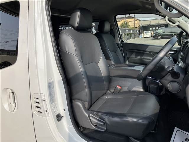 NISSAN CARAVAN VAN 4WD 2023 Image 31