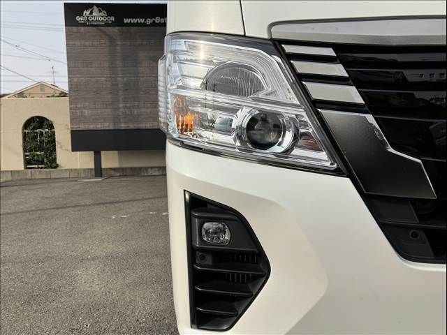 NISSAN CARAVAN VAN 4WD 2023 Image 31