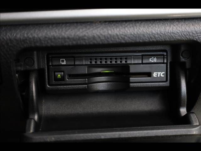 TOYOTA CROWN SEDAN HYBRID 2013 Image 31