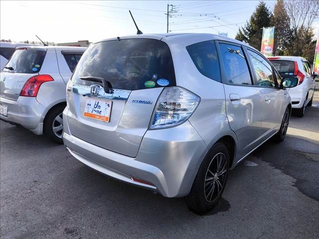 HONDA FIT HYBRID 2013 Image 31