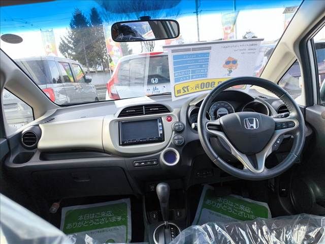 HONDA FIT HYBRID 2013 Image 31