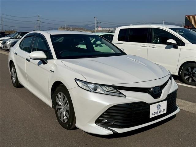 TOYOTA CAMRY HYBRID 2018 Image 31