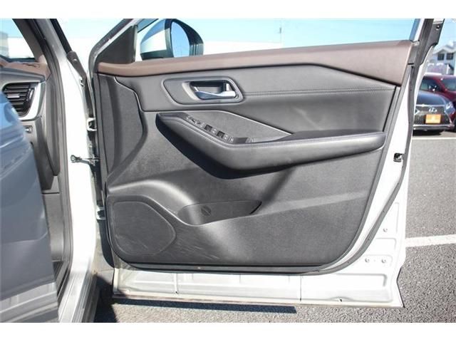 NISSAN X-TRAIL HYBRID 4WD 2022 Image 31